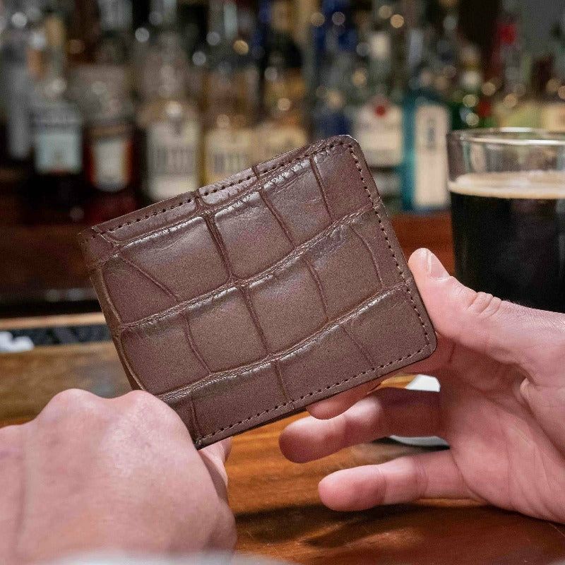 Alligator wallet hot